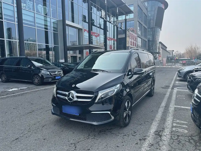 Mercedes-Benz V-Class