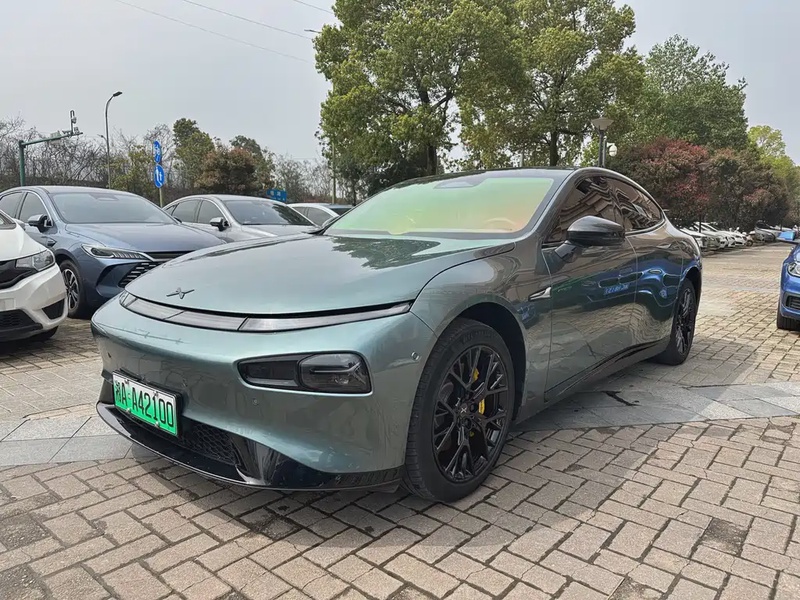 XPeng P7