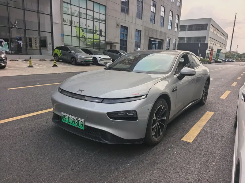 XPeng P7