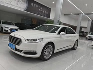 Ford Taurus 2016