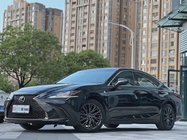 Lexus ES 2019