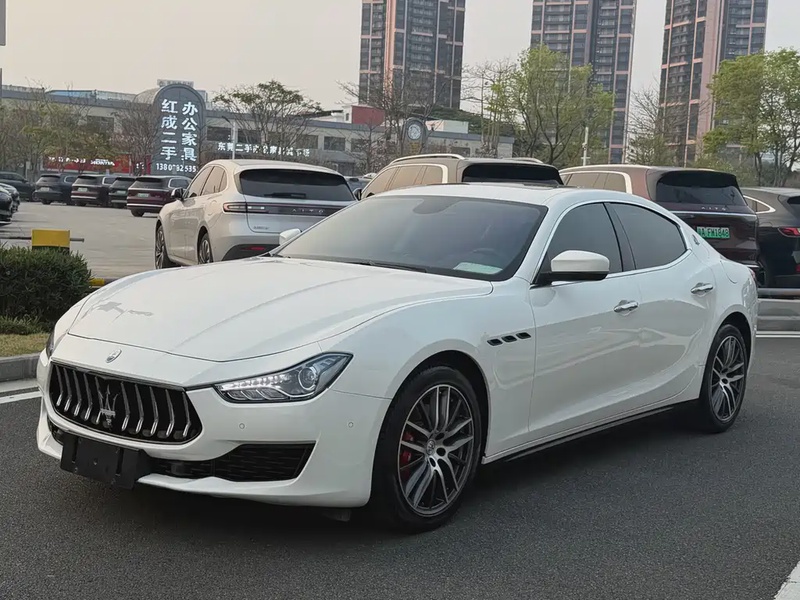 Maserati Ghibli