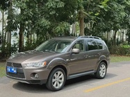 Mitsubishi Outlander 2011