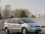 Ford Max 2013