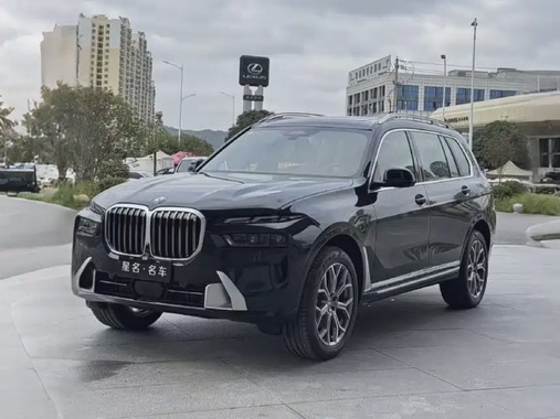 BMW X7 2025