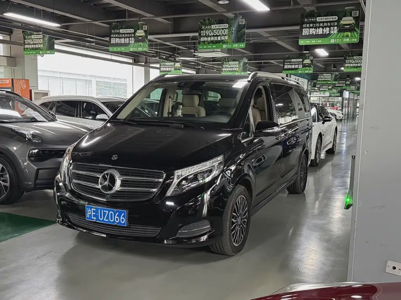 Mercedes-Benz V-Class