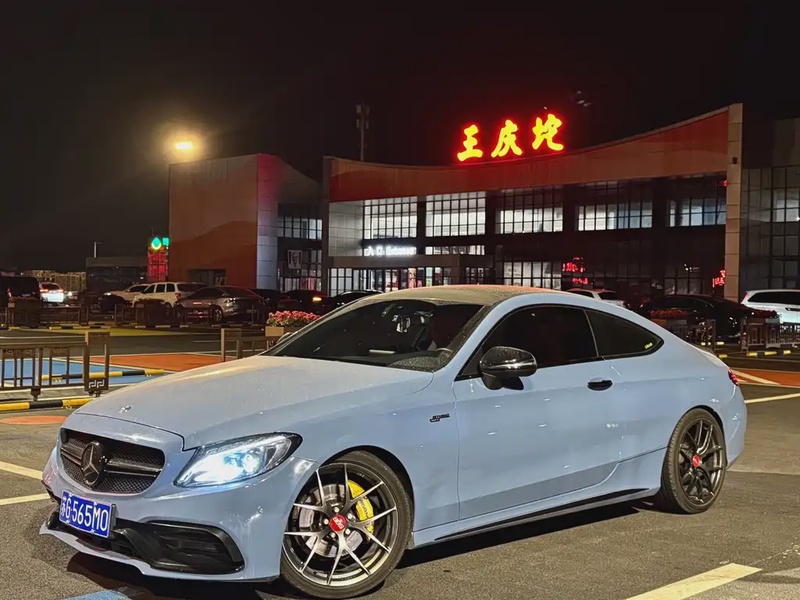 Mercedes-Benz C-Class