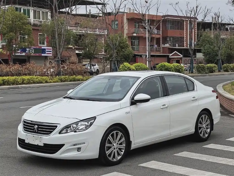 Peugeot 408