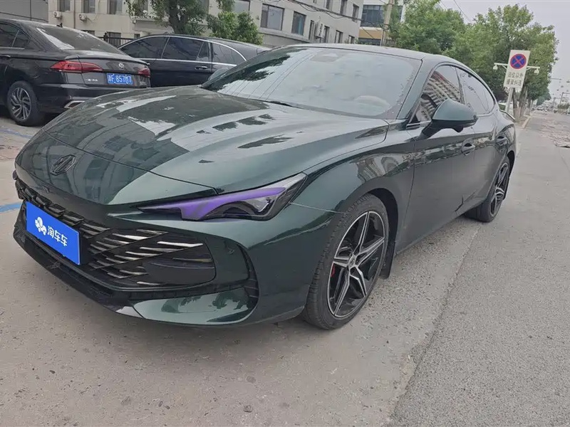 MG MG7