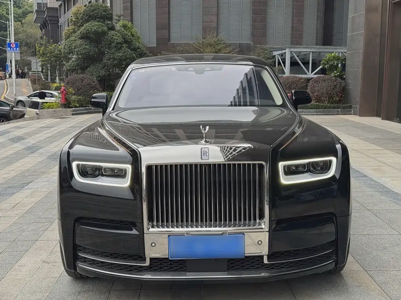 Rolls-Royce Phantom