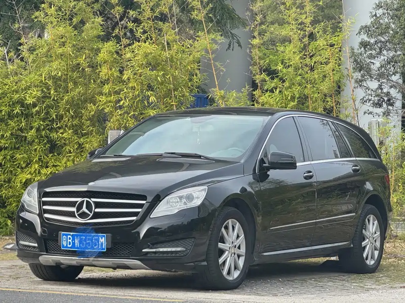 Mercedes-Benz R-Class