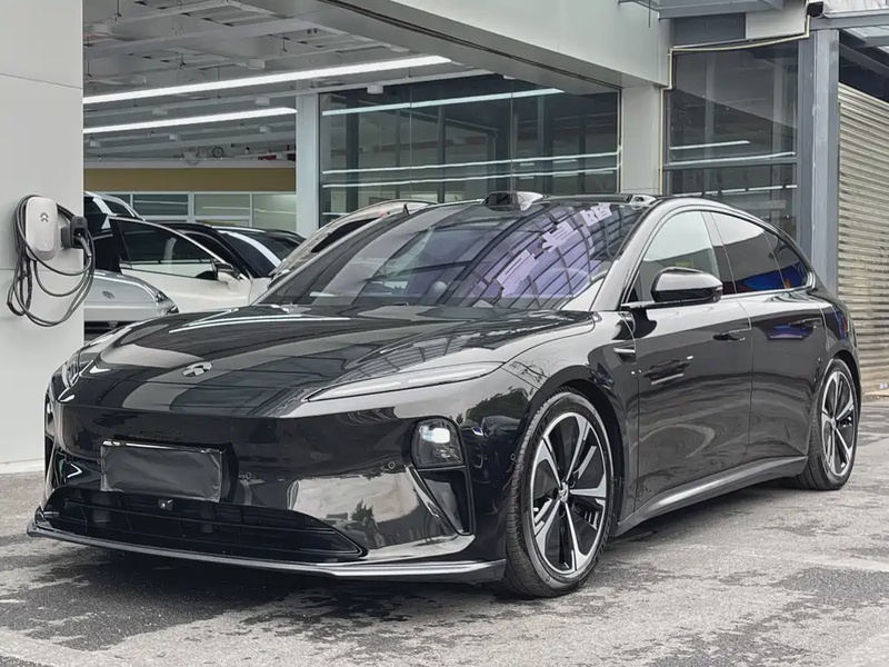 NIO ET5T