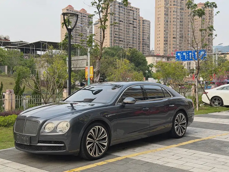 Bentley Flying Spur