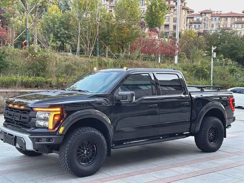 Ford F-150 Raptor