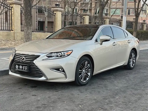 Lexus ES 2018