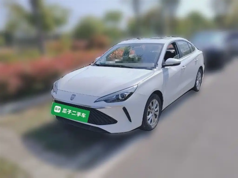 Roewe i5