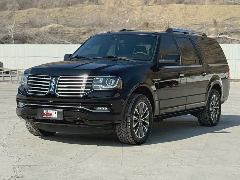 Lincoln Navigator