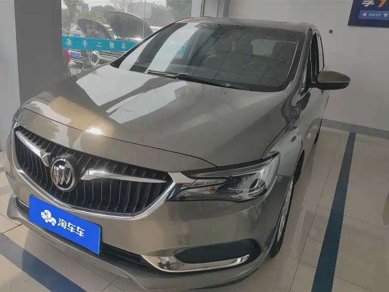 Buick GL6