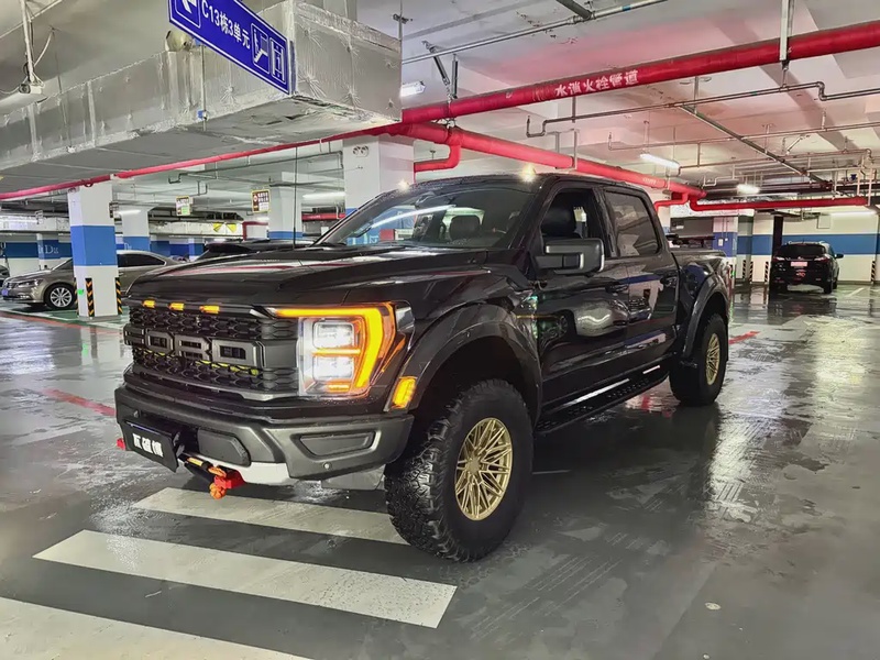 Ford F-150 Raptor