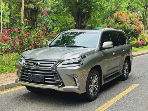 Lexus LX 2017