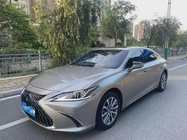 Lexus ES 2023