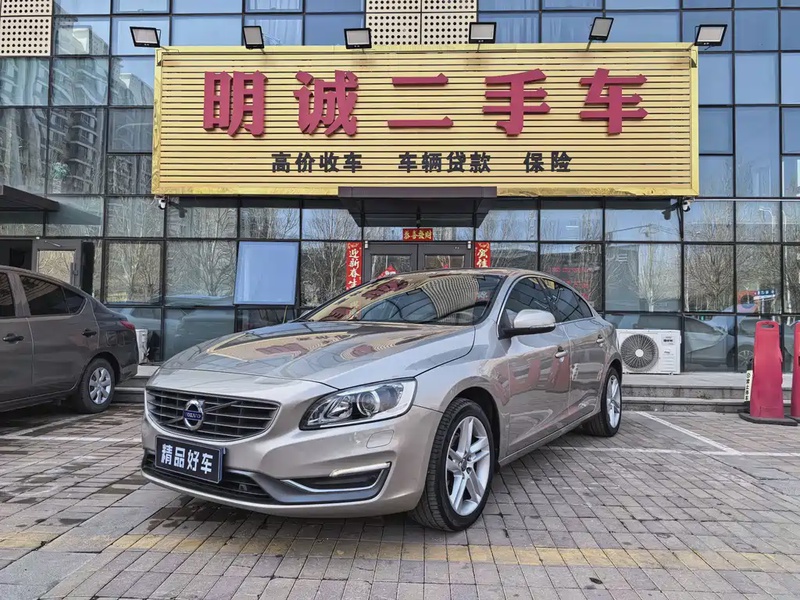 Volvo S60