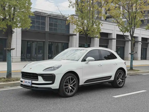 Porsche Macan 2024