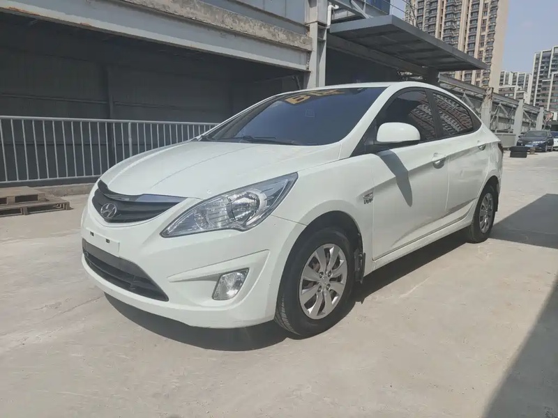 Hyundai Verna