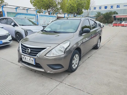 Nissan Sunny 2014