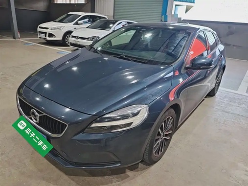 Volvo V40 2019
