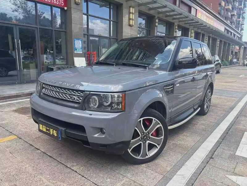 Land Rover Sport