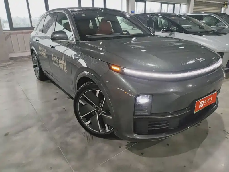 Li Auto L7