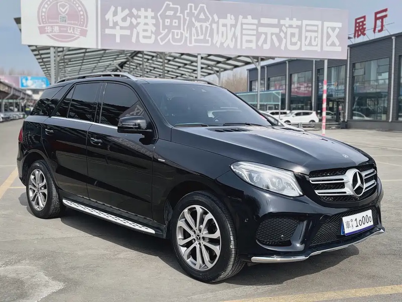 Mercedes-Benz GLE-Class