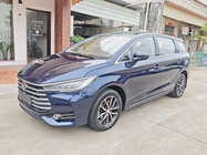 BYD MAX 2018