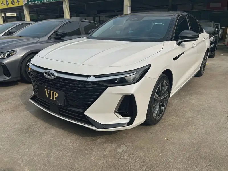 Chery Arrizo 8