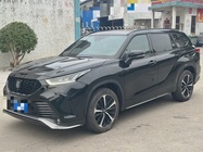 Toyota Crown Kluger 2022