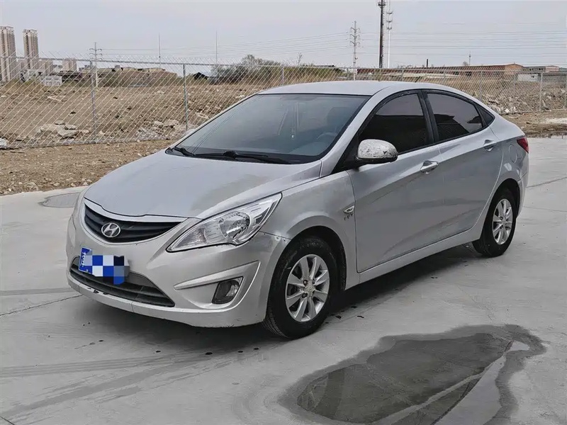 Hyundai Verna