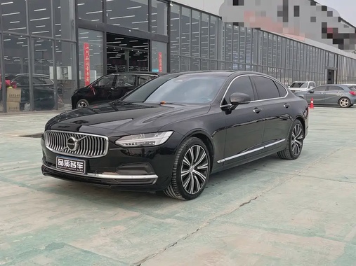 Volvo S90 2022