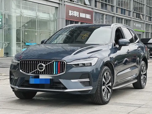 Volvo XC60 2022