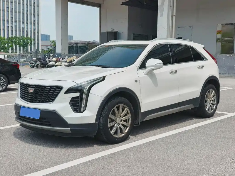 Cadillac XT4
