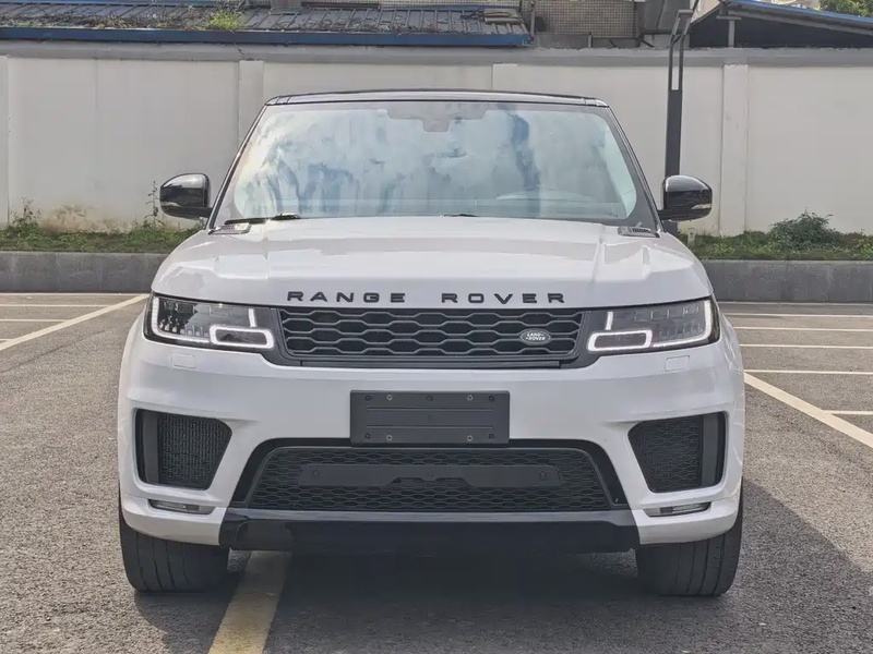 Land Rover Sport