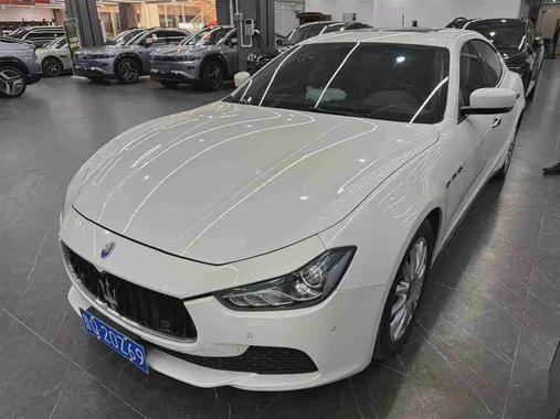 Maserati Ghibli 2015