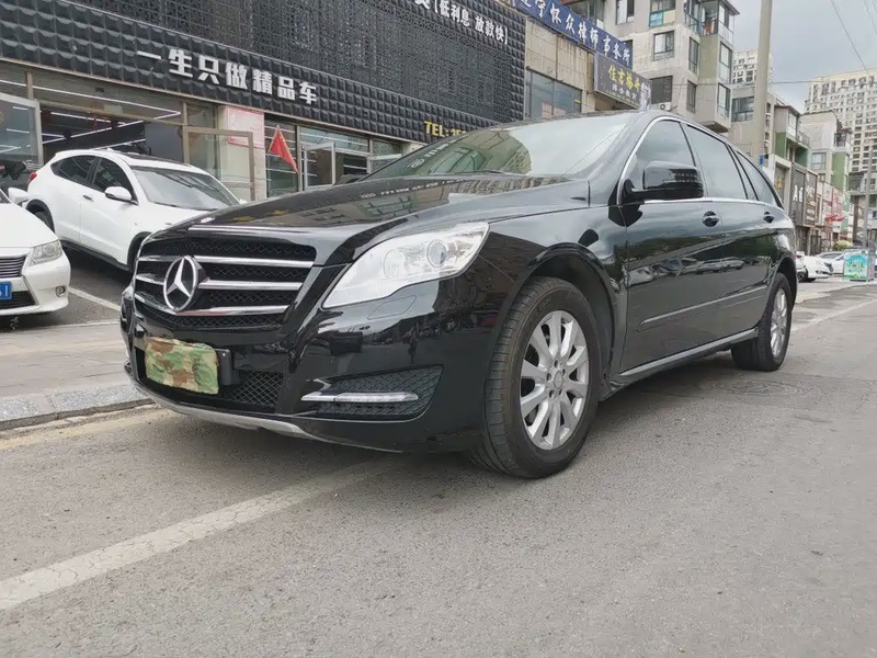 Mercedes-Benz R-Class