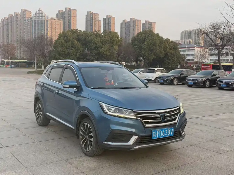 Roewe RX3
