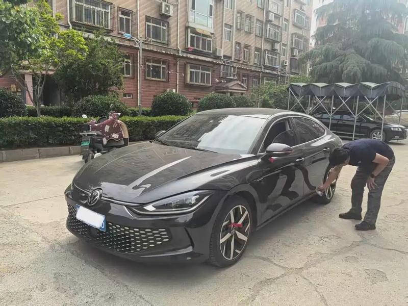 Volkswagen Lamando