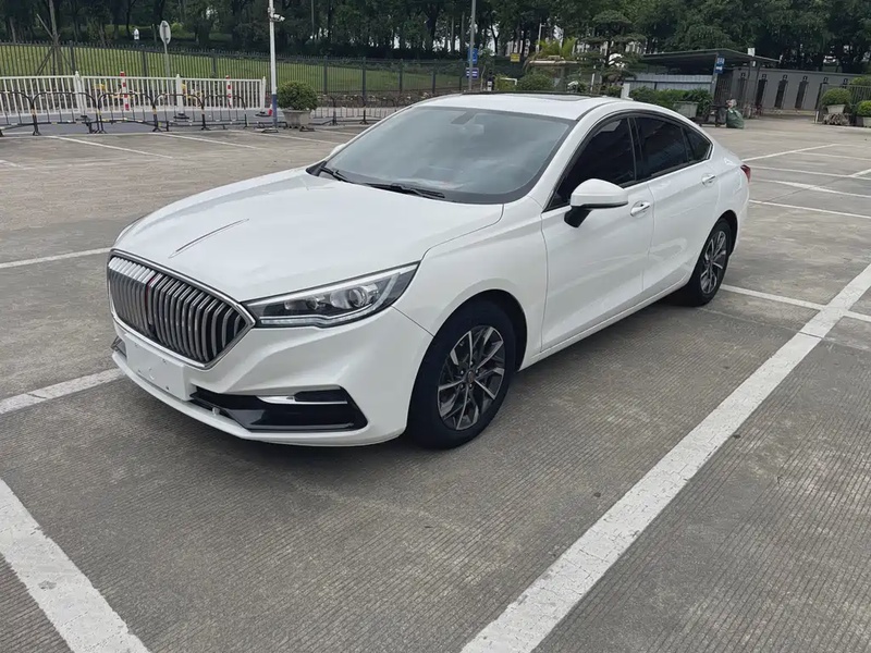 Hongqi H5