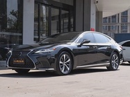 Lexus LS 2023