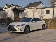 Lexus ES 2023