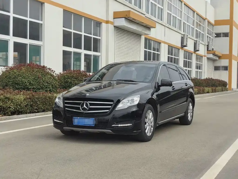 Mercedes-Benz R-Class