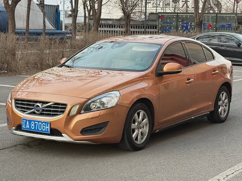 Volvo S60